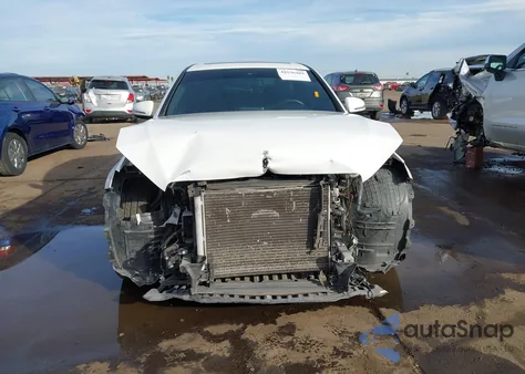 2018 Mercedes-Benz C 300 from USA, damaged, VIN 55SWF4JB9JU239712